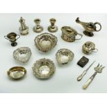 SELECTION OF VARIOUS SILVER ITEMS