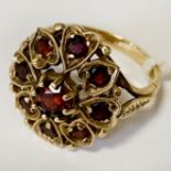 9 CARAT GOLD GARNET RING SIZE N 4.3 GRAMS APPROX