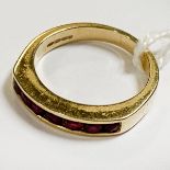 9CT GOLD RING SET WITH RUBIES SIZE L