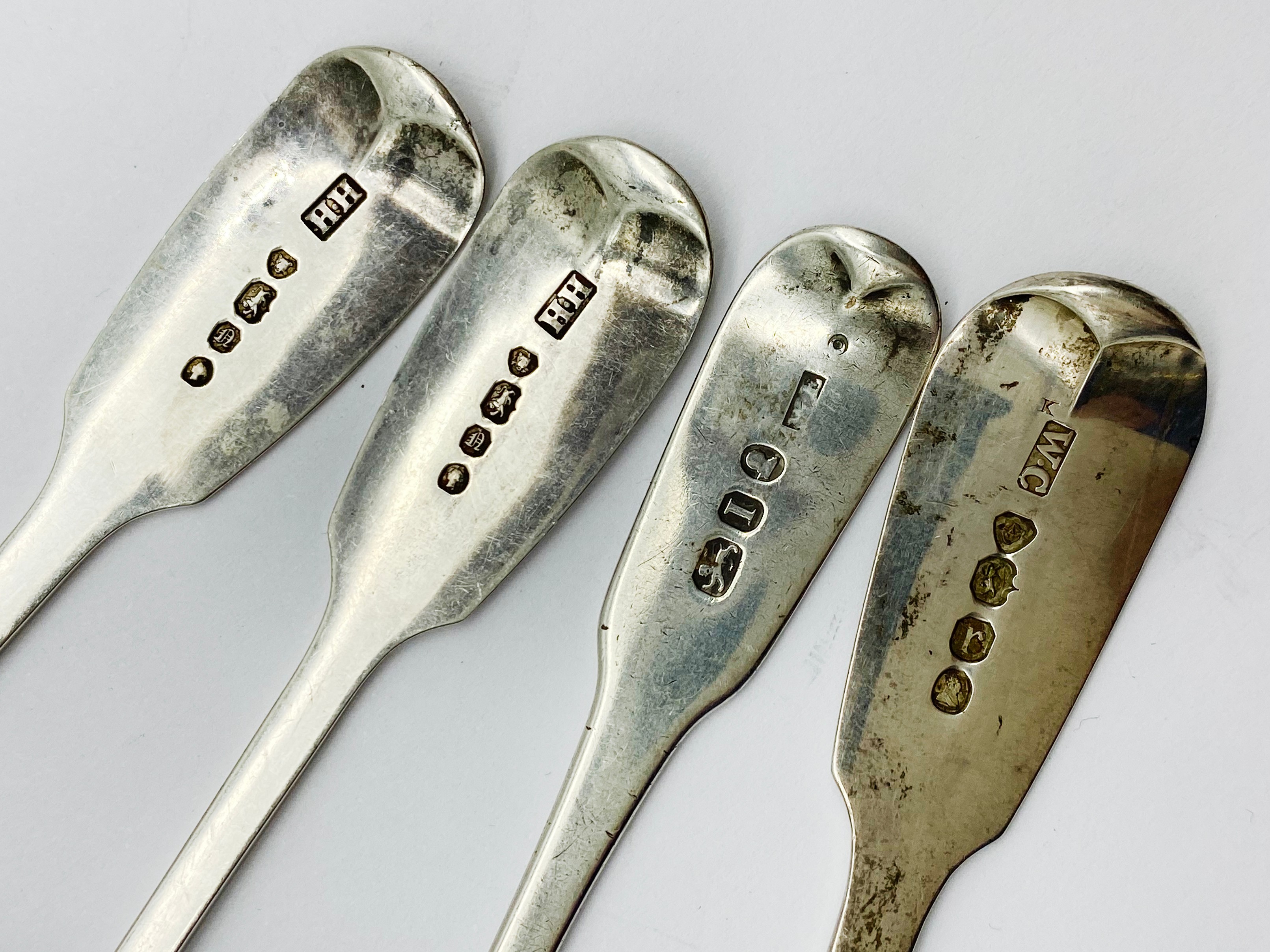 SELECTION OF VARIOUS HALLMARKED SILVER SPOONS - Image 3 of 5