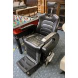 BARBERS CHAIR/GAMING CHAIR