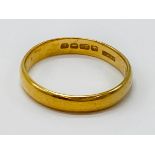 22CT GOLD WEDDING BAND