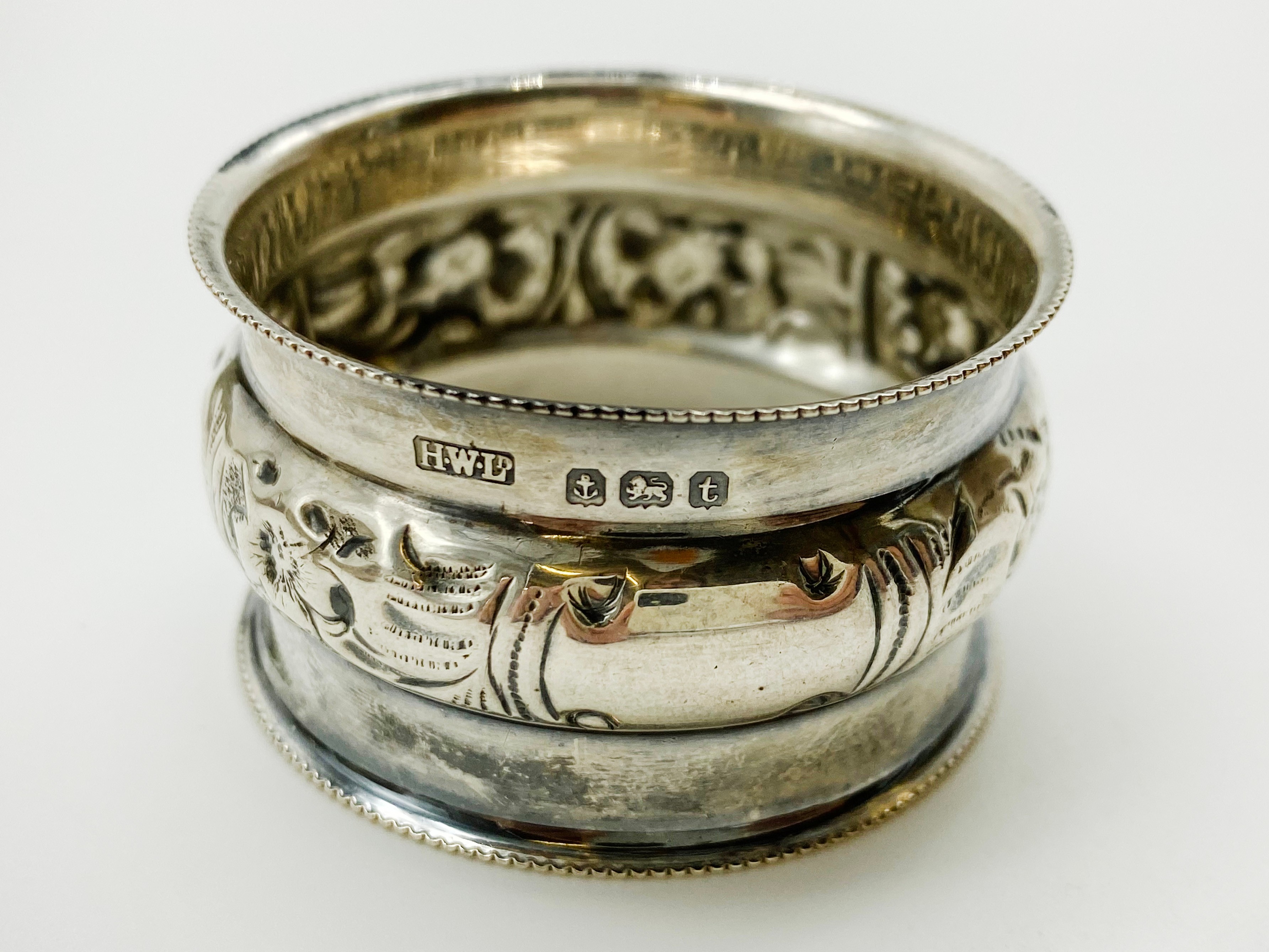 SELECTION OF VARIOUS HALLMARKED SILVER NAPKIN RINGS (14) - Image 5 of 8