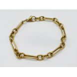 9CT GOLD BRACELET