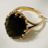 9CT GOLD SMOKY QUARTZ RING SIZE Q/R - 6 GRAMS APPROX