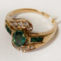 18CT TESTED EMERALD & DIAMOND RING SIZE K