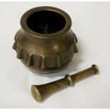 OTTOMAN BRONZE MORTAR & PESTLE 10CMS (H) APPROX