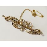 9CT VICTORIAN SEED PEARL BROOCH 3 GRAMS APPROX