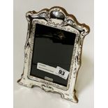 HM SILVER PHOTO FRAME 20CMS X 14CMS