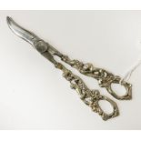 SILVER HANDLE GRAPE SCISSORS