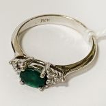 18CT GOLD EMERALD & DIAMOND RING - SIZE N/ O