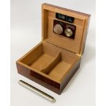 INBIRD WALNUT HUMIDOR WITH METAL CIGAR HOLDER