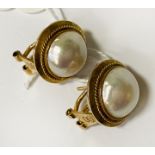 14CT PEARL EARRING 10.7 GRAMS APPROX