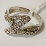 14CT WHITE GOLD & DIAMOND RING SIZE M 4.3 GRAMS APPROX