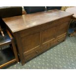 OAK ANTIQUE LINED COFFER WITH 2 DRAWERS