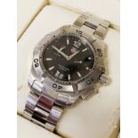 TAG HEUER AQUA RACER GENTS WATCH WITH BOX & PAPERS