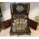 CASED DRINKS DECANTER & GLASSES