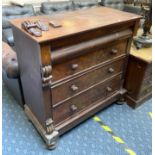 VICTORIAN MAHOGANY CHEST OF DRAWERS BY EDWARDS & ROBERTS