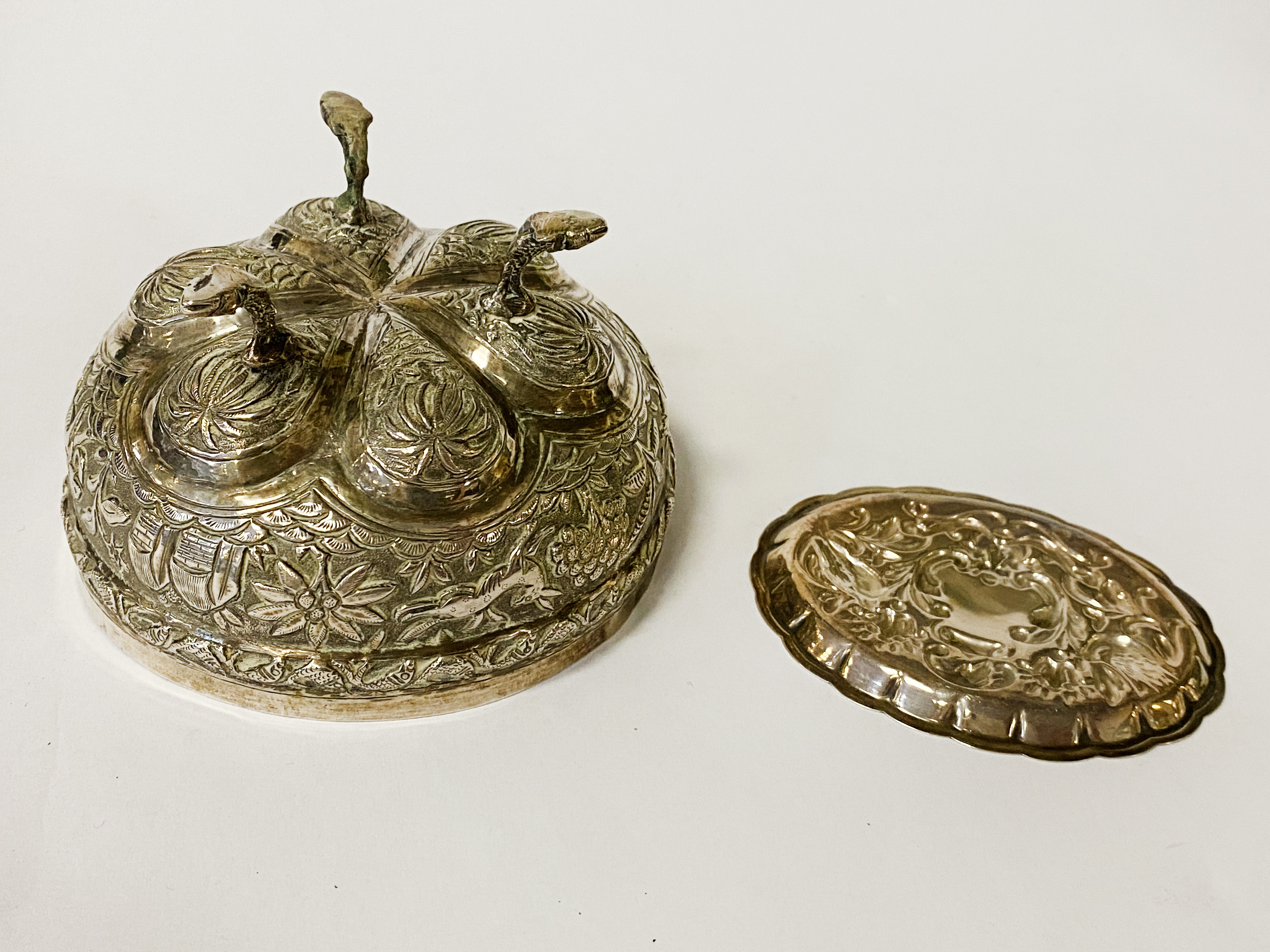 INDIAN 800 GRADE BOWL & PIN TRAY WITH STERLING SILVER SPOON 4.6OZ APPROX - Image 3 of 3