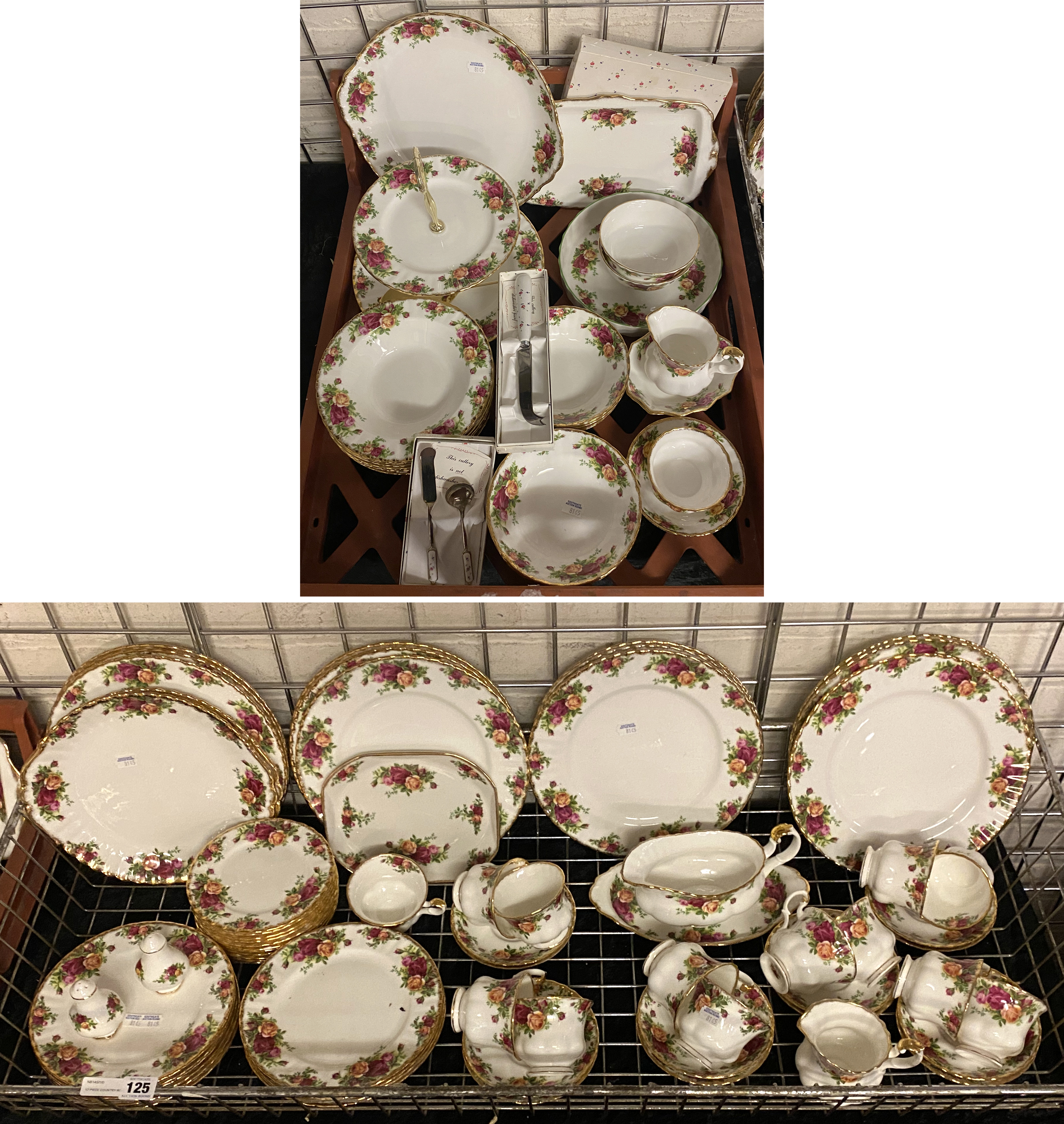 12 PIECE COUNTRY ROSES DINNER SERVICE