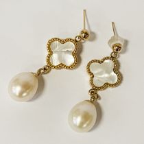 9CT GOLD SOUTH SEA PEARL & MOTHER OF PEARL EARRINGS