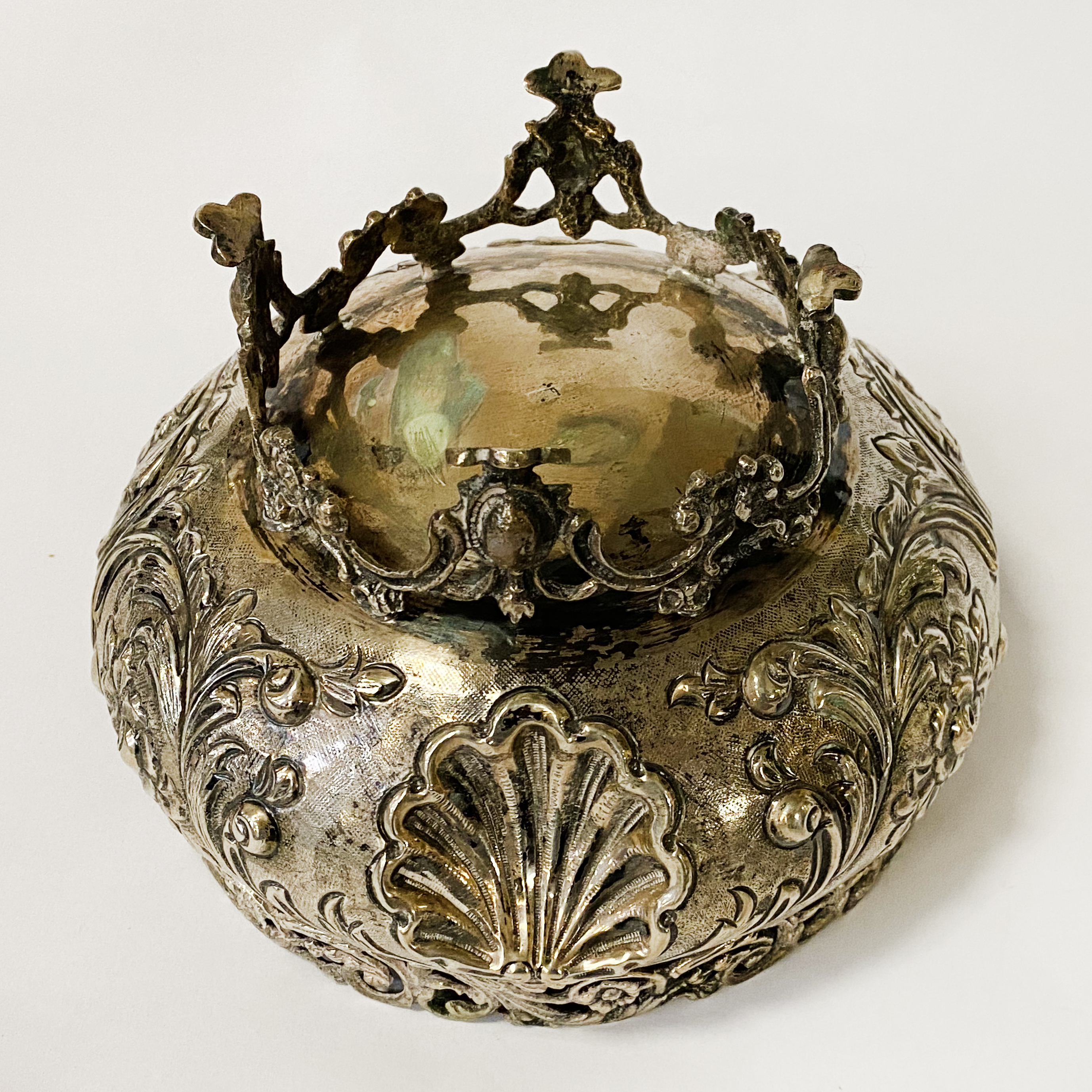 EARLY ORNATE BOWL - MARKED 900 - Image 2 of 3