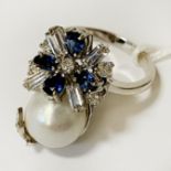 18CT WHITE GOLD SAPPHIRE, DIAMOND & PEARL RING - SIZE N
