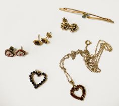 COLLECTION OF MOSTLY 9 CARAT GOLD JEWELLERY