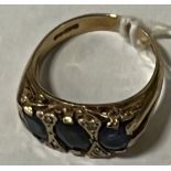 9CT GOLD SAPPHIRE & DIAMOND RING - APPROX 3.8 GRAMS WITH STONES - SIZE L