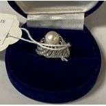 14CT DIAMOND & PEARL RING SIZE K - 7.9 GRAMS APPROX