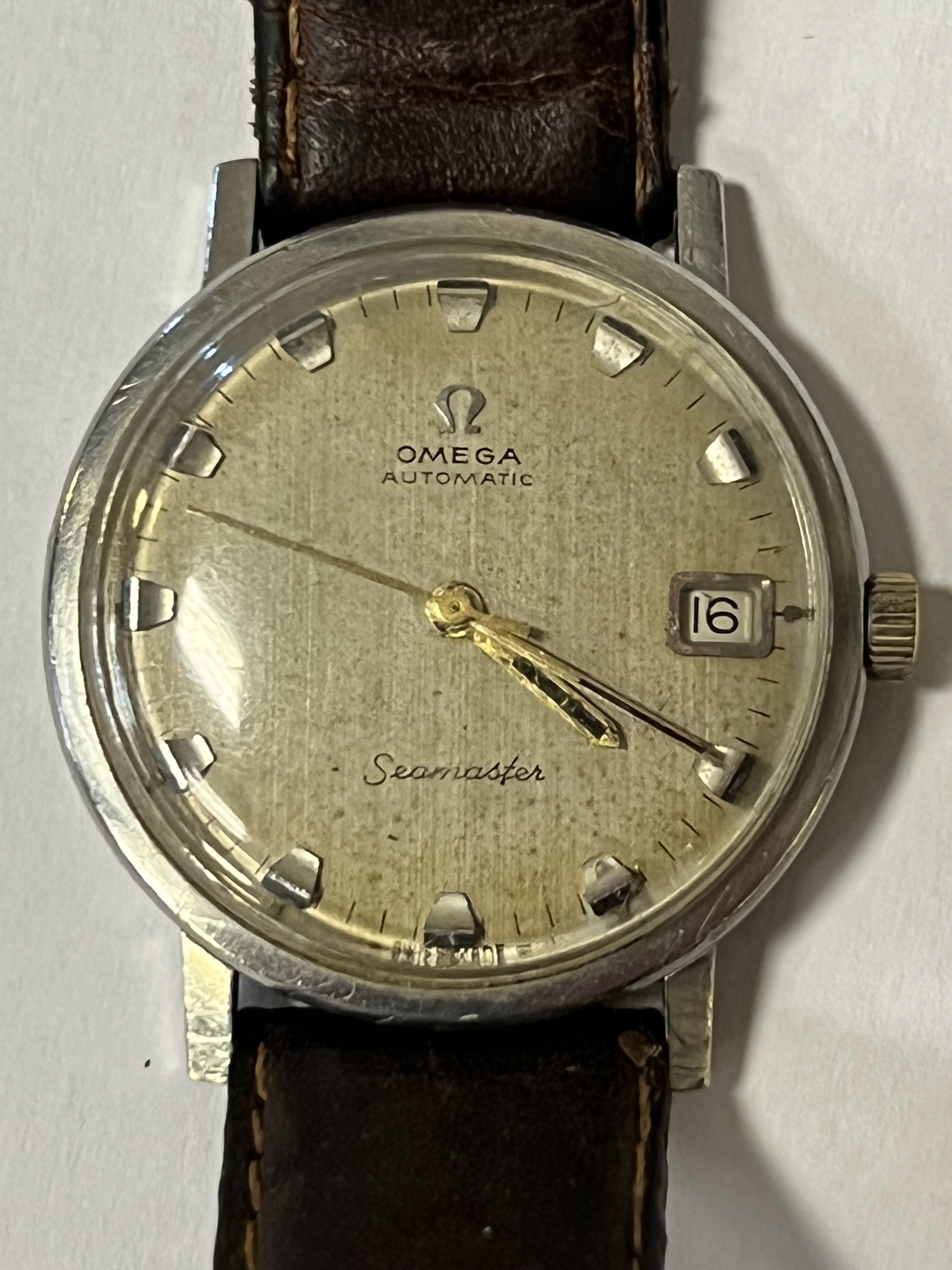 VINTAGE OMEGA SEAMASTER AUTOMATIC WITH LEATHER STRAP