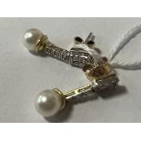 18CT GOLD DIAMOND & PEARL EARRINGS