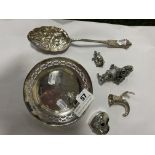 COLLECTION OF SILVER ITEMS