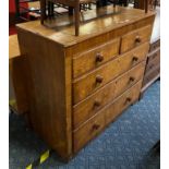 OAK CHEST OF DRAWERS