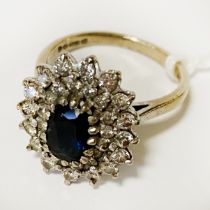 18CT GOLD SAPPHIRE & DIAMOND RING - SIZE N 6 GRAMS APPROX