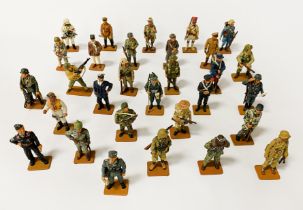 COLLECTION OF LEADED SOLDIERS