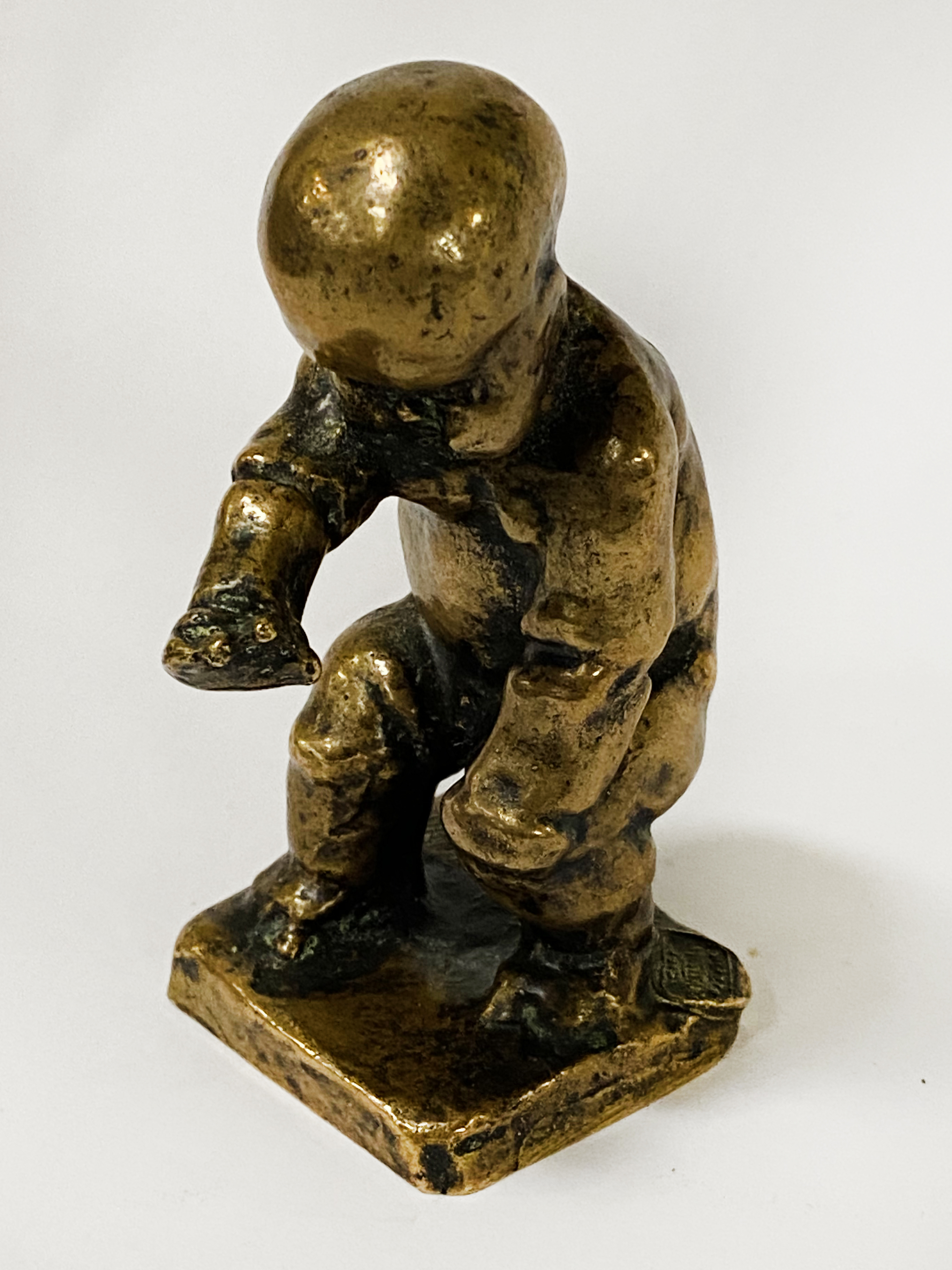 REGINALD FAIRFAX WELLS BRONZE BABY FIGURE 11CMS (H) APPROX