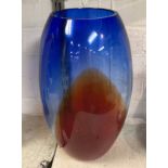 1970S ALFREDO BARBINI (1912-2007) GLASS VASE 36CM SIGNED TO BASE & INC LABEL