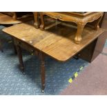 VICTORIAN PEMBROKE TABLE