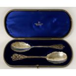 PAIR OF H/M SILVER SPOONS BOXED - WALKER & HILL 4OZS APPROX