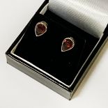 PAIR OF TEAR DROP STERLING SILVER GARNET STUD EARRINGS