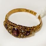 15CT GOLD SEED PEARL GEMSTONE RING - SIZE P