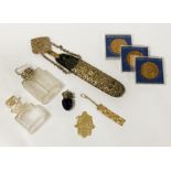 COLLECTION OF INTERESTING ITEMS INCL. CASED SPECTACLES, VINAIGRETTE, SILVER TOPPED PERFUME