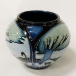 MOORCROFT POT