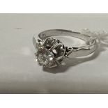 18CT WHITE GOLD & DIAMOND SOLITAIRE RING - APPROX 0.38G SIZE K