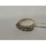 18CT GOLD FIVE STONE DIAMOND RING - SIZE N