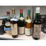 5 BOTTLES OF ALCOHOL TO INCLUDE VINTAGE 1962 POMMARD GRANTS OF ST JAMES LTD & OTHERS