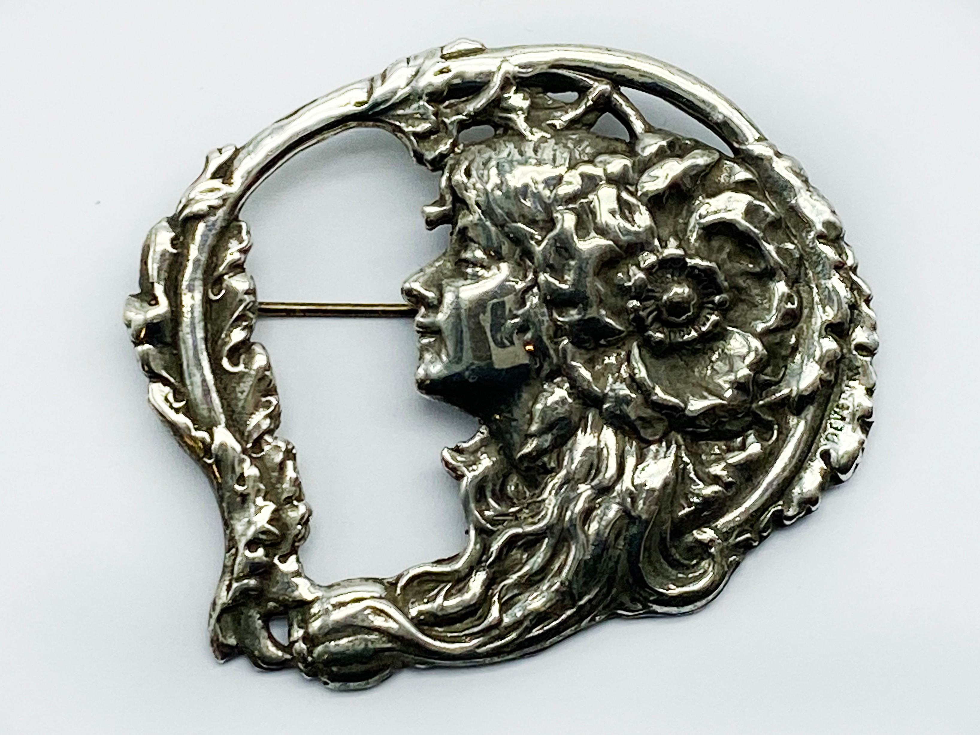 VINTAGE LARGE HALLMARKED SILVER BROOCH IN ART NOUVEAU STYLE - Image 2 of 3
