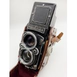 VINTAGE ROLLEIFLEX CAMERA