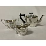 VICTORIAN CHESTER 1895 STERLING SILVER TEASET